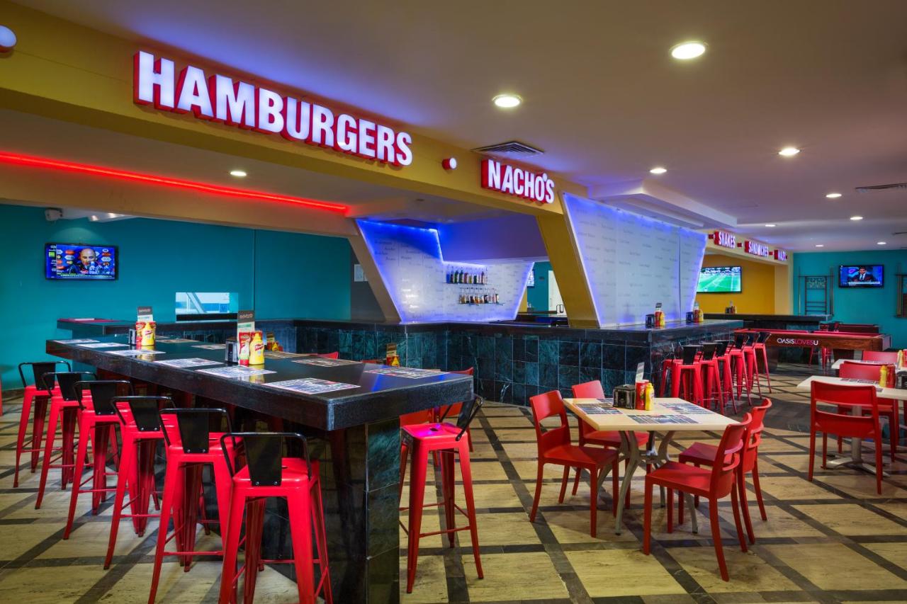 Grand Oasis Cancun est un hôtel gay friendly à Cancun dans la Riviera Maya au Mexique