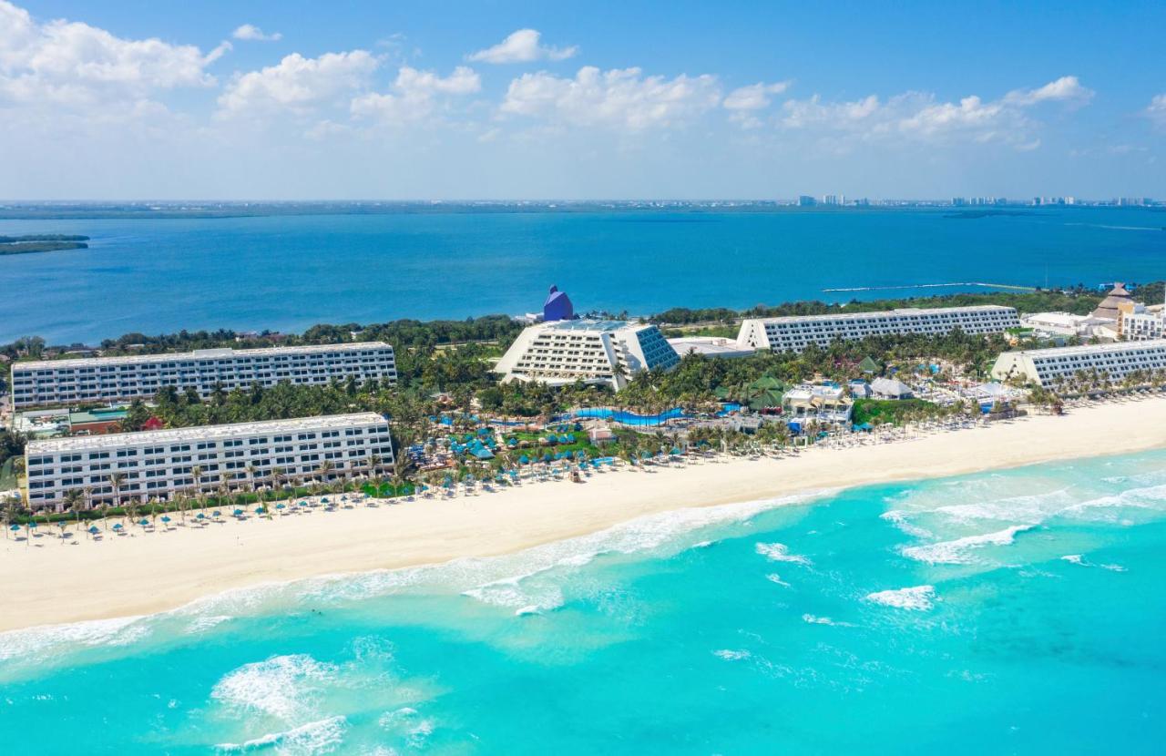 Grand Oasis Cancun est un hôtel gay friendly à Cancun dans la Riviera Maya au Mexique