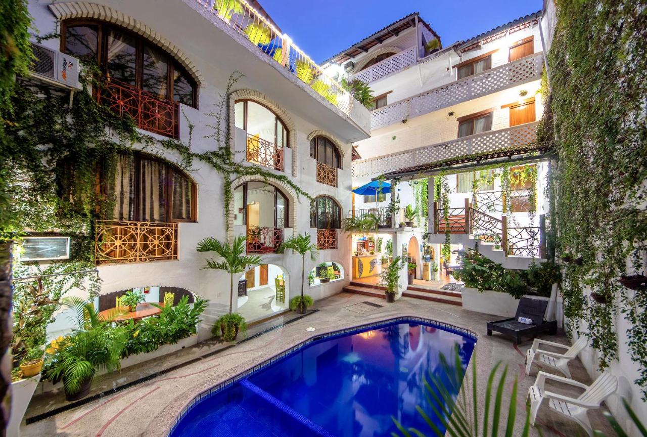 Hacienda de Vallarta Centro est un hôtel gay friendly à Puerto Vallarta dans la Zona Romantique de Mexique