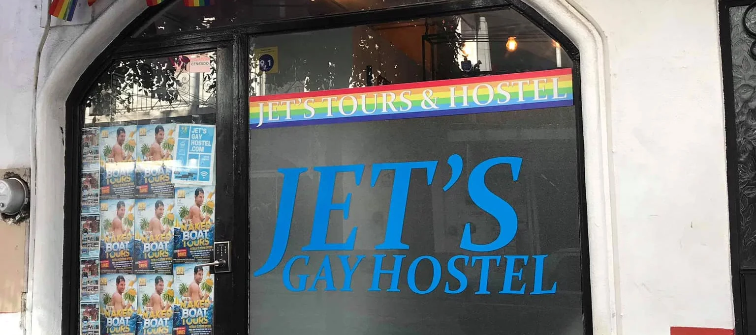 Jet’s Gay Youth Hostel est un auberge de jeunesse gay à Puerto Vallarta au Mexique