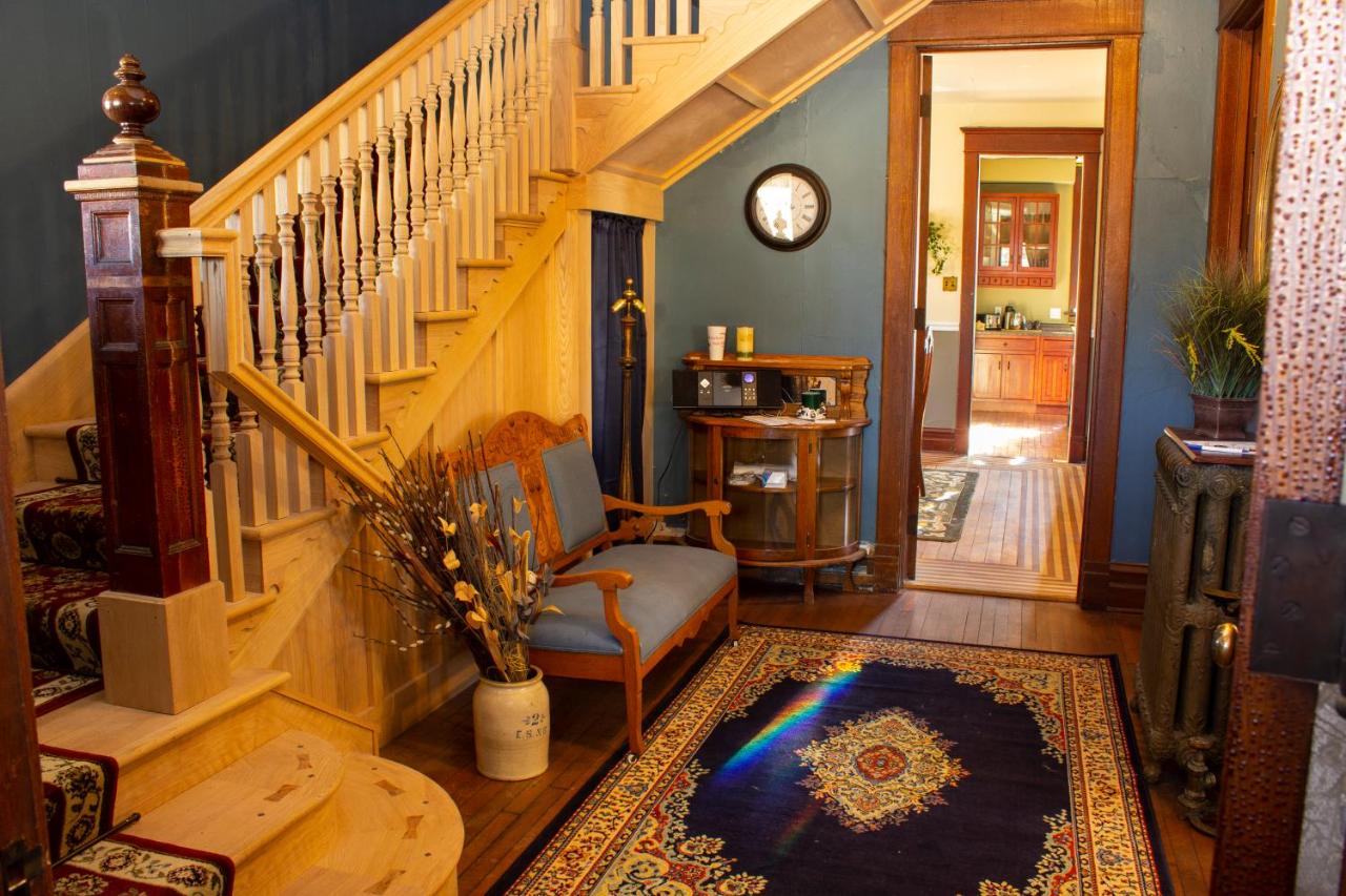 Katherine Holle House est une maison d'hôtes gay friendly de Watertown dans le Wisconsin aux États-Unis