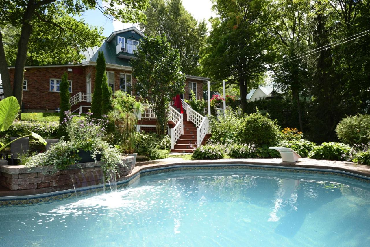 La Belle aux Berges est un auberge gay friendly à Saint-Denis-sur-Richelieu en Montérégie au Québec