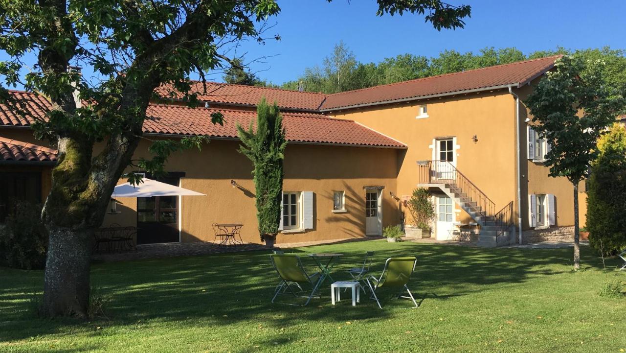 La Cerisaie est une maison d'hôtes gay friendly à Francheleins dans l'Ain