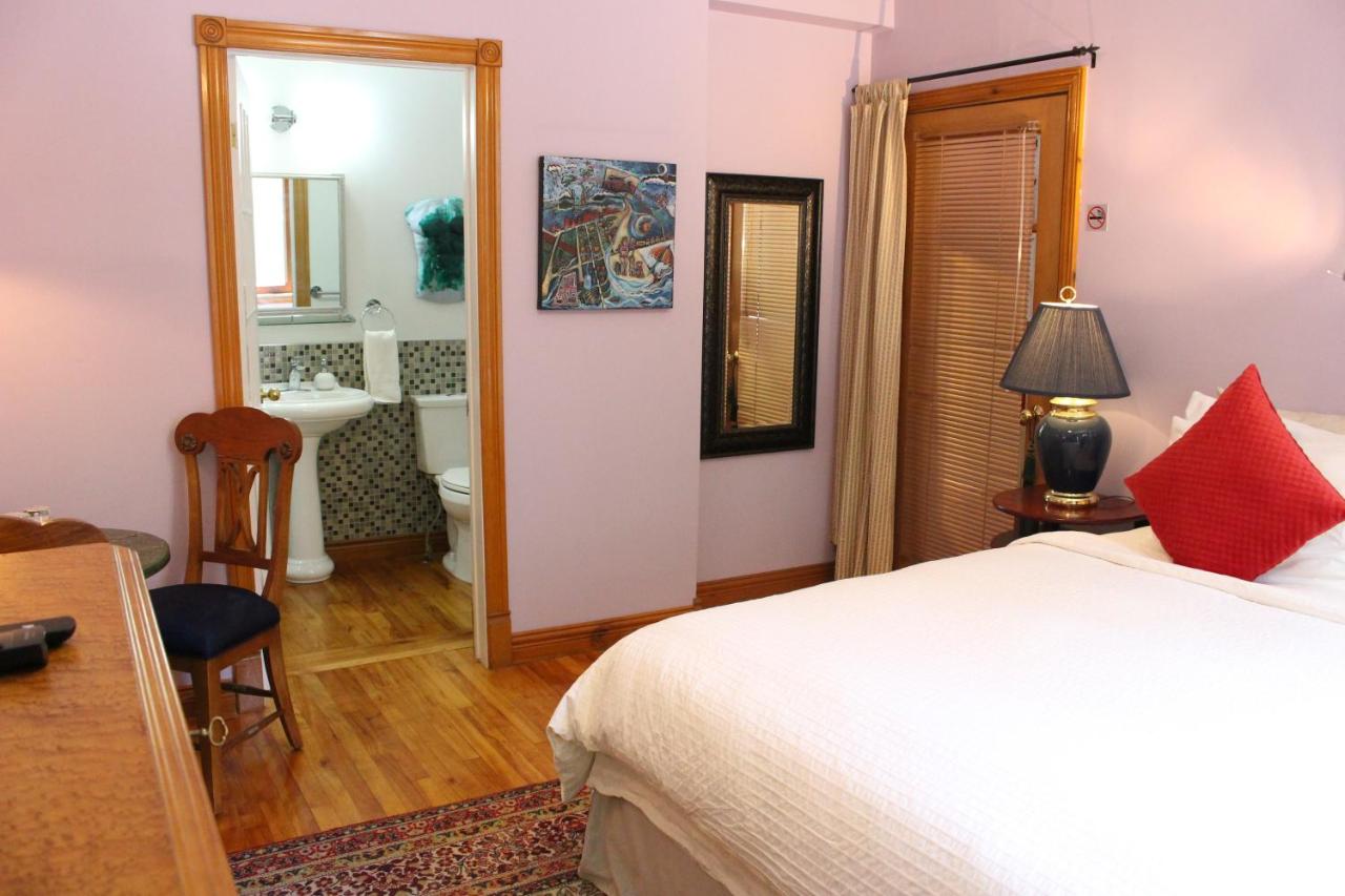 La Loggia Art B&B est une maison d'hôtes gay friendly à Montréal au Québec