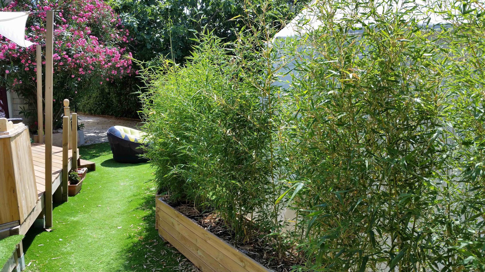 Les Nuitées d'Antan est un camping avec tente insolite gay friendly à La Ciotat dans les Bouches du Rhône