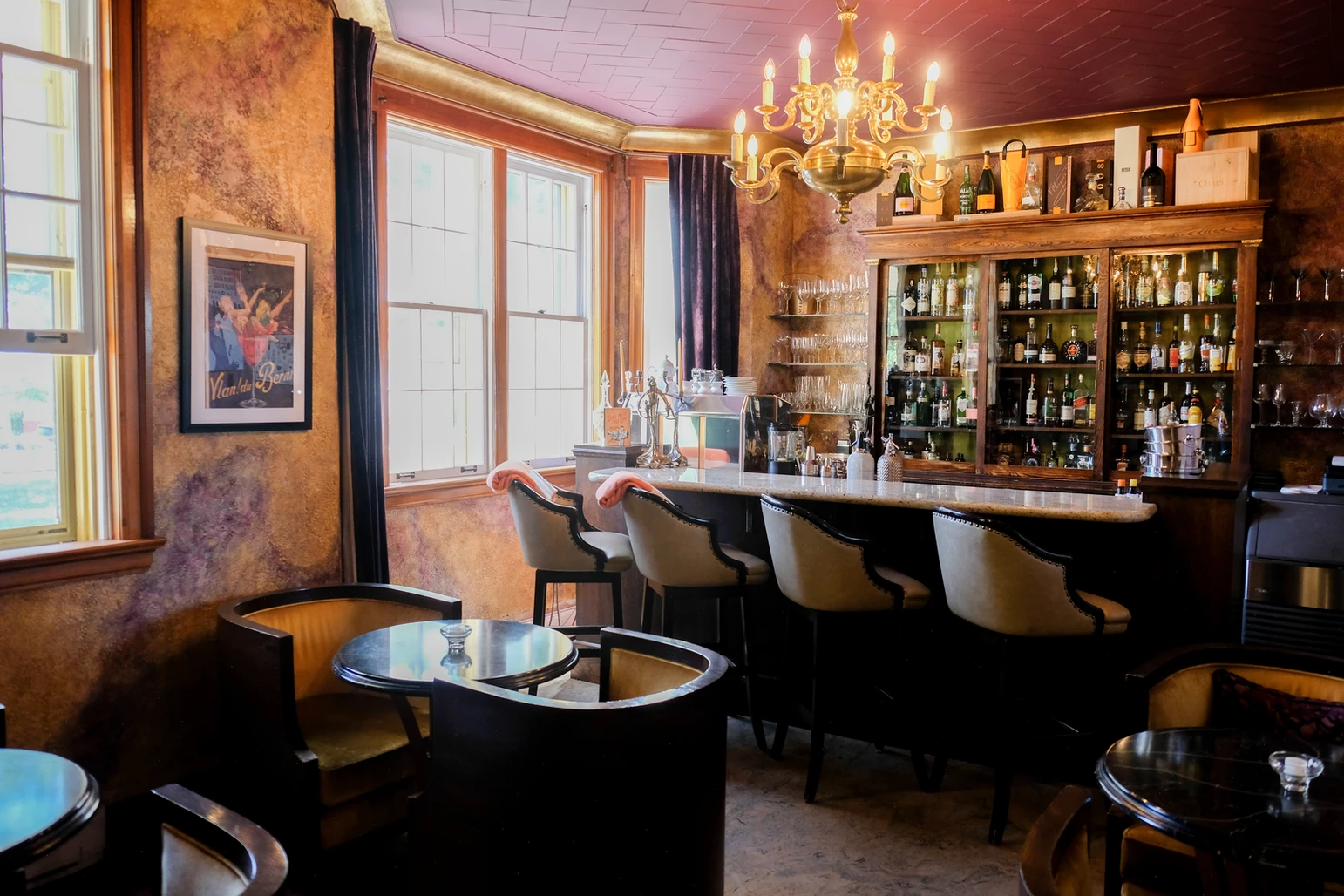 Manoir Chamberland est une maison d'hôtes gay friendly à Montebello dans l'Outaouais