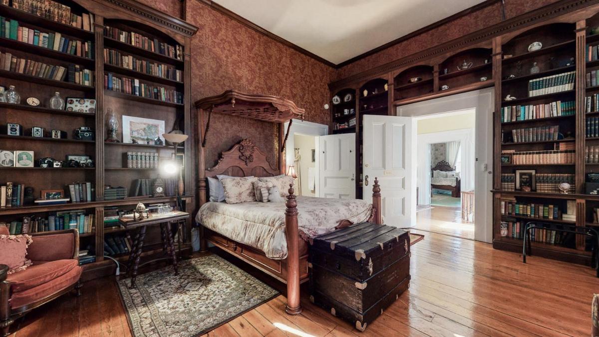 Maple Hill Manor est une maison d'hôtes gay friendly à Springfield au Kentucky aux États-Unis