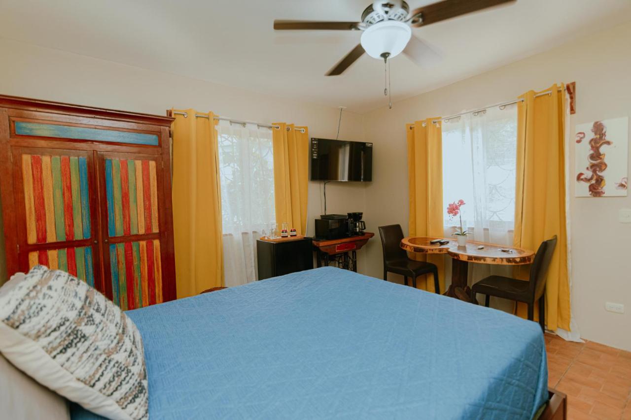 Oasis Diverse Retreat est une maison d'hôtes LGBTQ à Manual Antonio au Costa Rica