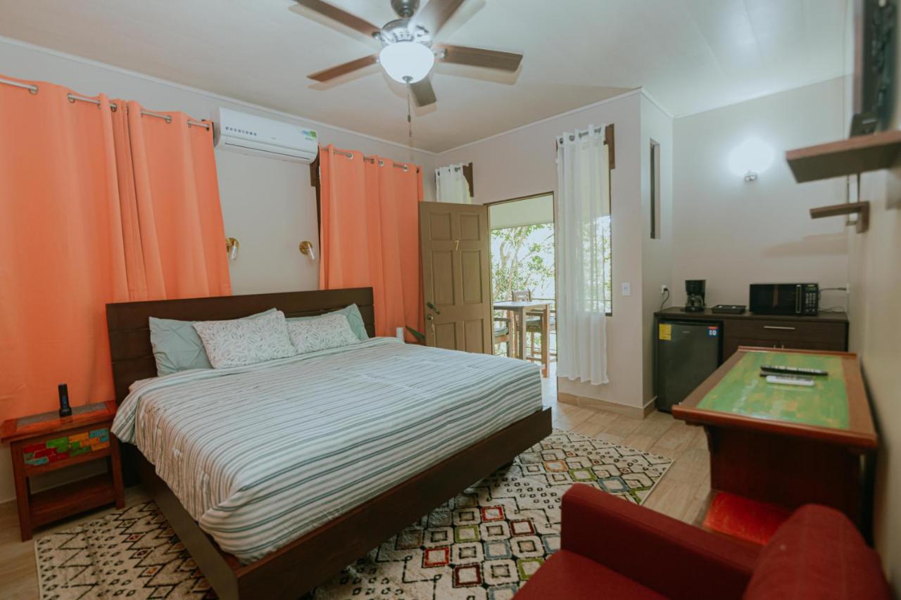 Oasis Diverse Retreat est une maison d'hôtes LGBTQ à Manual Antonio au Costa Rica