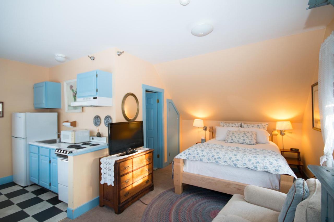 Old Stagecoach Inn est une maison d'hôtes gay friendly à Waterbury dans le Vermont