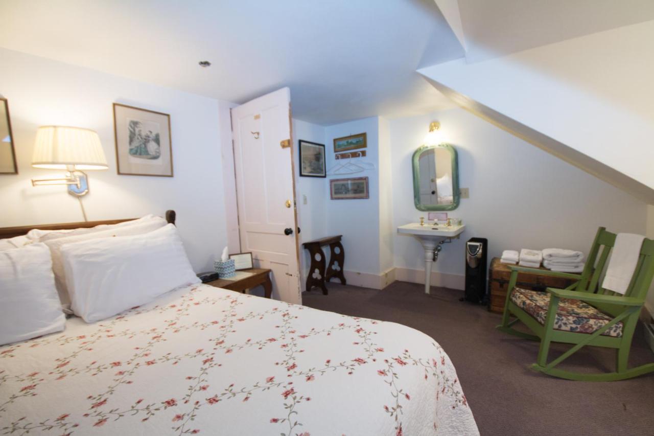 Old Stagecoach Inn est une maison d'hôtes gay friendly à Waterbury dans le Vermont