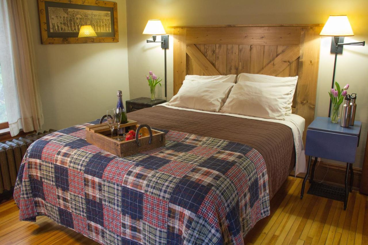 Pinehurst Inn Bed & Breakfast est une maison d'hôtes gay friendly à Bayfield dans le Wisconsin aux États-Unis
