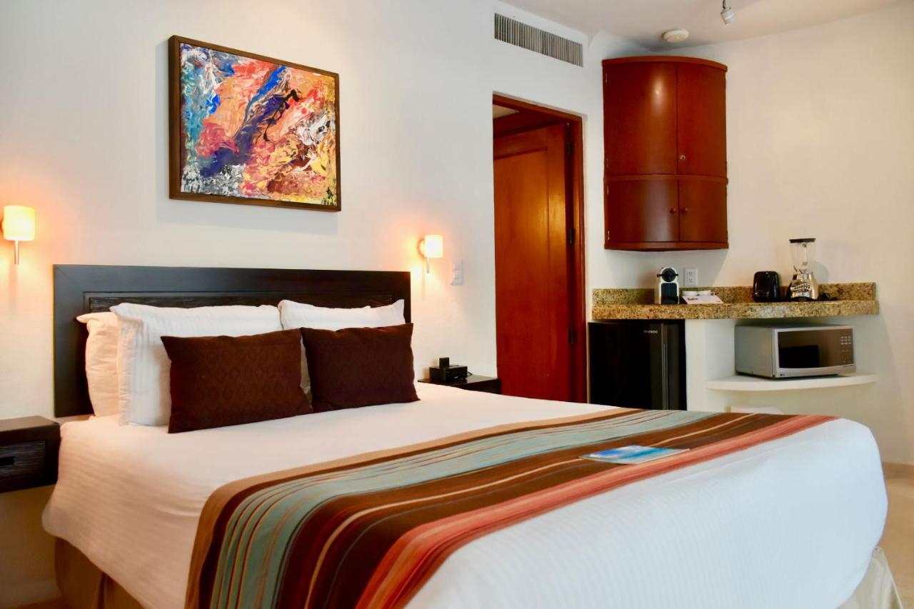 Playa Palms Beach Hotel est un hôtel gay friendly à Playa del Carmen proche de Cancun et Tulum au Mexique