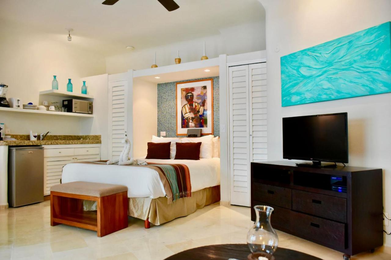 Playa Palms Beach Hotel est un hôtel gay friendly à Playa del Carmen proche de Cancun et Tulum au Mexique