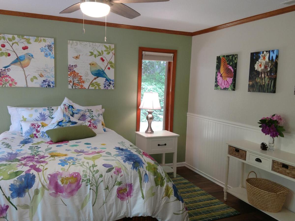 Ponderosa Ridge est une maison d'hôtes gay friendly à Placerville en Californie aux États Unis