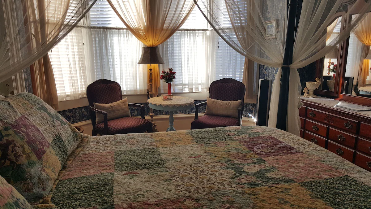 Roussell's Garden B&B est une maison d'hôtes gay friendly à Savannah en Géorgie aux États Unis