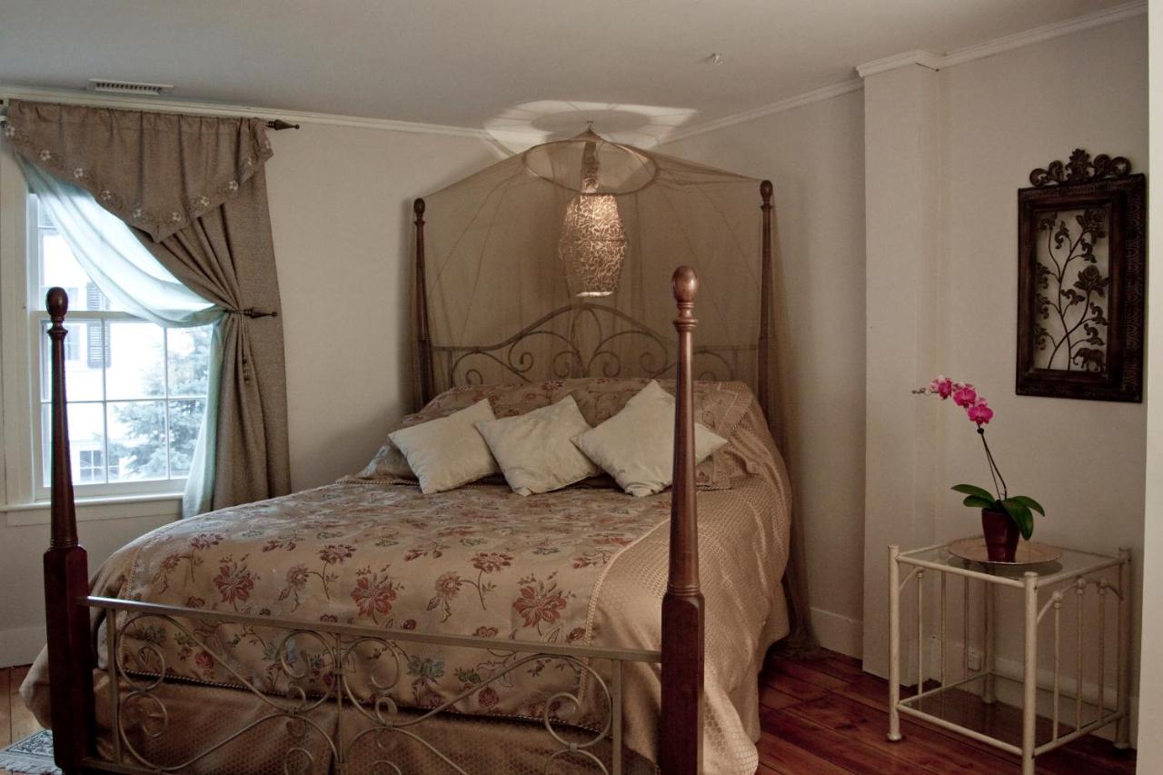 Scranton Seahorse Inn est une maison d'hôtes gay friendly à Madison dans le Connecticut aux États-Unis