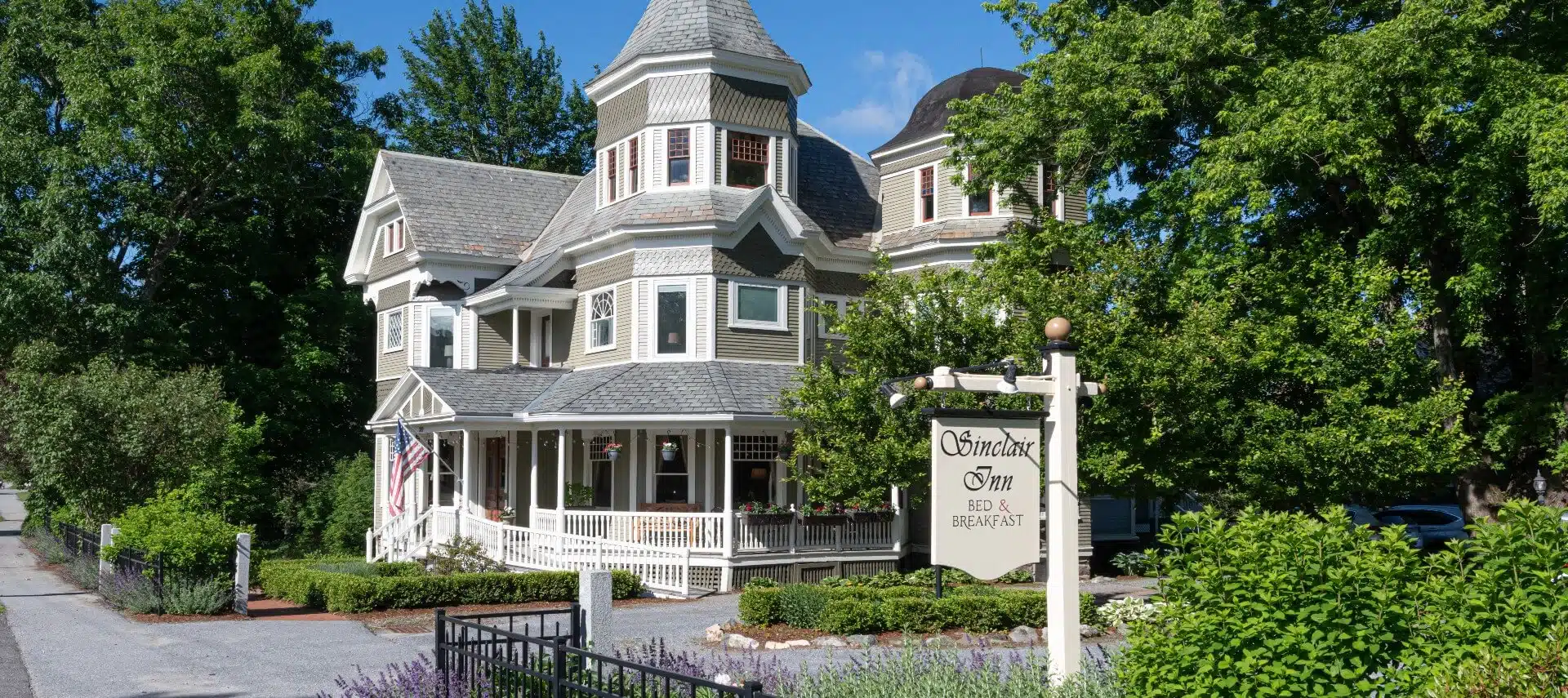 Sinclair Inn B&B est une maison d'hôtes gay friendly à Jericho dans le Vermont aux États Unis