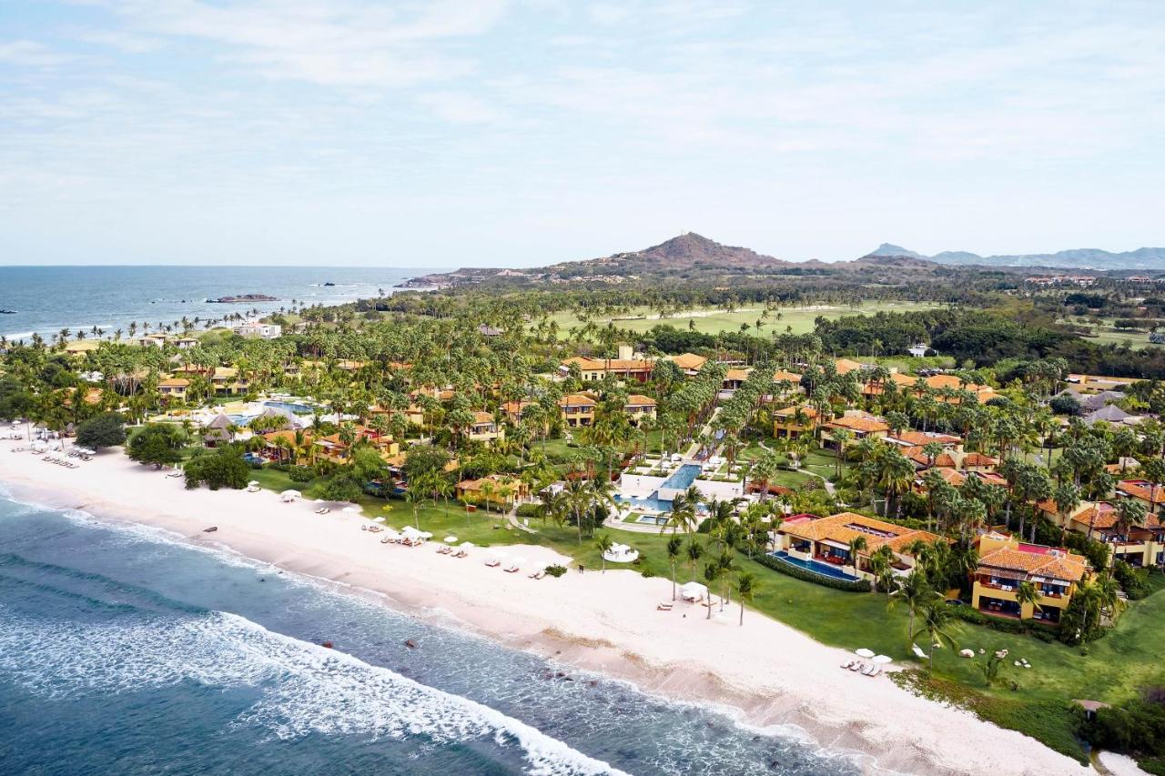 The St. Regis Punta Mita Resort est un hôtel gay friendly à Punta de Mita proche de Puerto Vallarta au Mexique