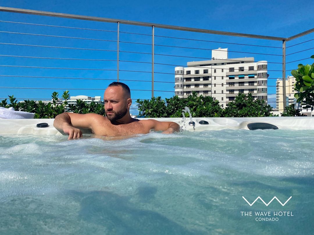 The Wave Hotel est un hôtel LGBT à San Juan à Porto Rico dans les Caraïbes