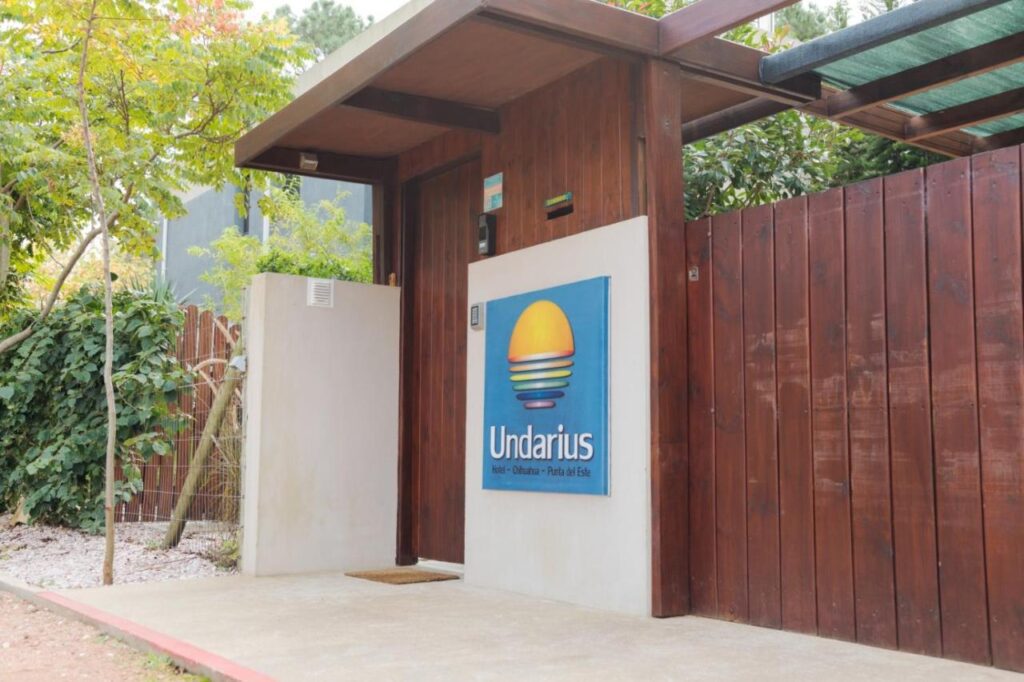 Undarius est une maison d'hôtes gay men only à Punta del Este en Uruguay