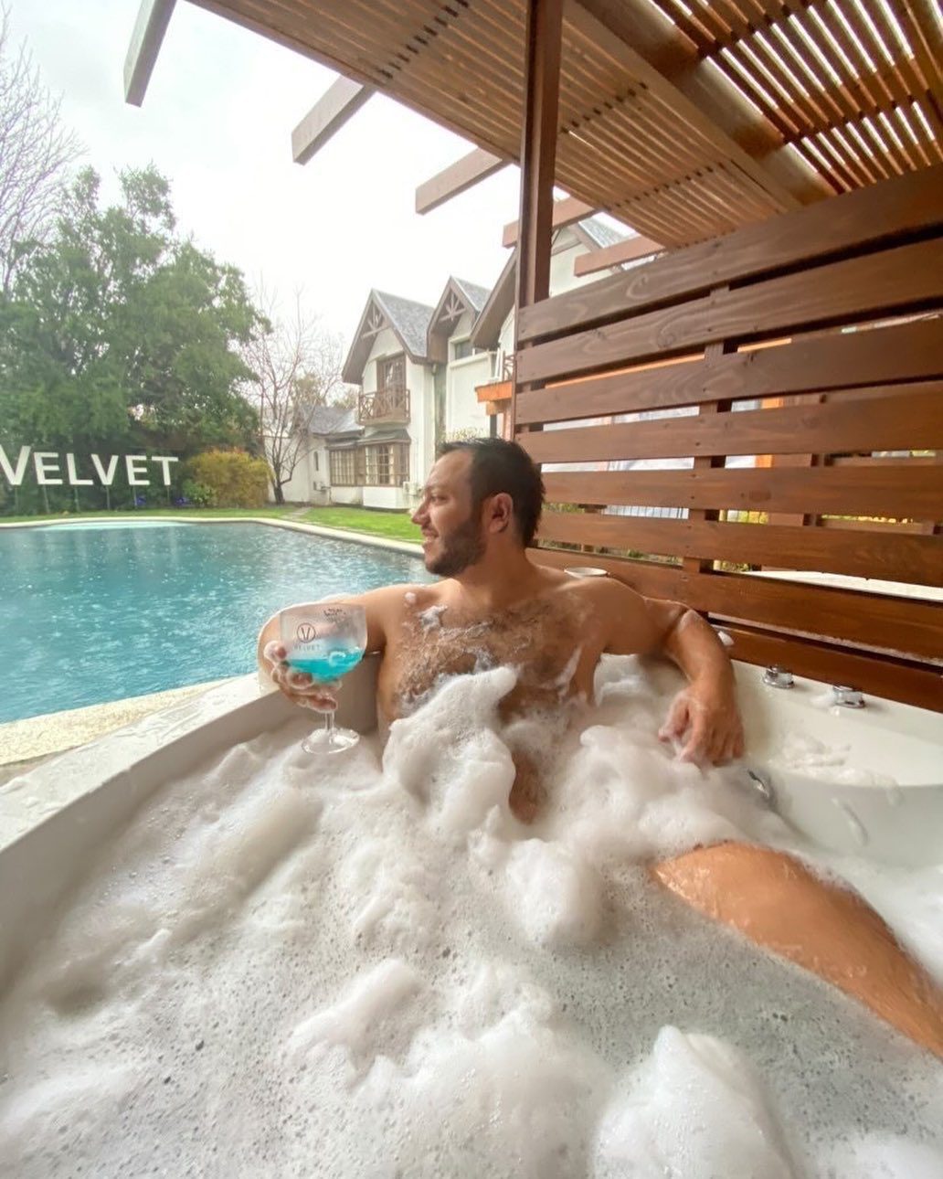 Velvet 375 est une maison d'hôtes exclusivement gay à Pucon dans la région d'Araucania au Chili