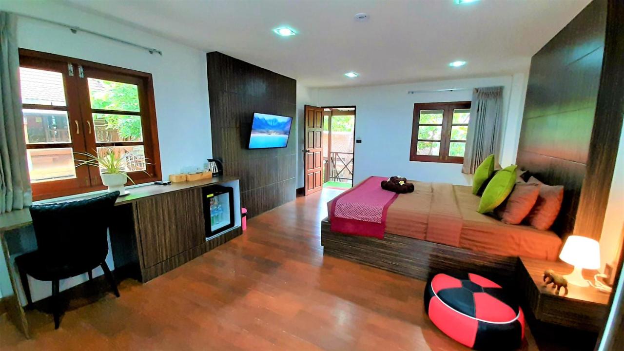 Alpha Gay Resort est un hôtel gay à Koh Samui en Thaïlande