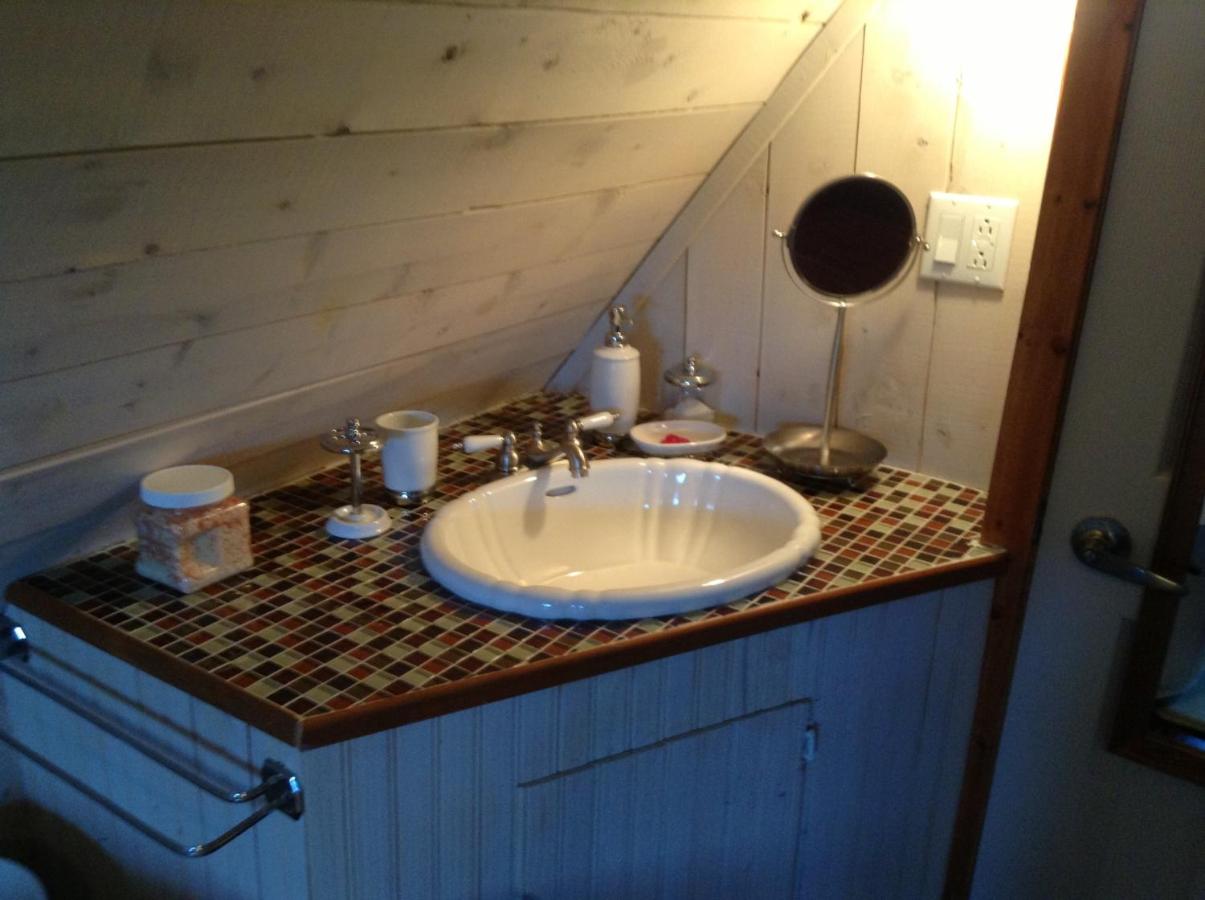 Au Coin de la Berge B&B and Wellness Centre est une maison d'hôtes gay friendly à Percé en Gaspésie