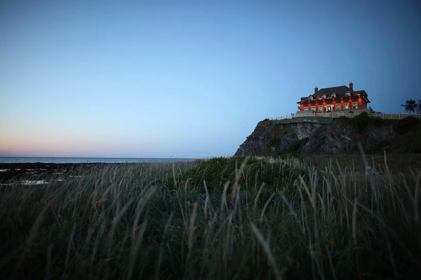 Auberge Château Lamontagne est un hôtel gay friendly à Sainte-Anne-des-Monts en Gaspésie au Québec