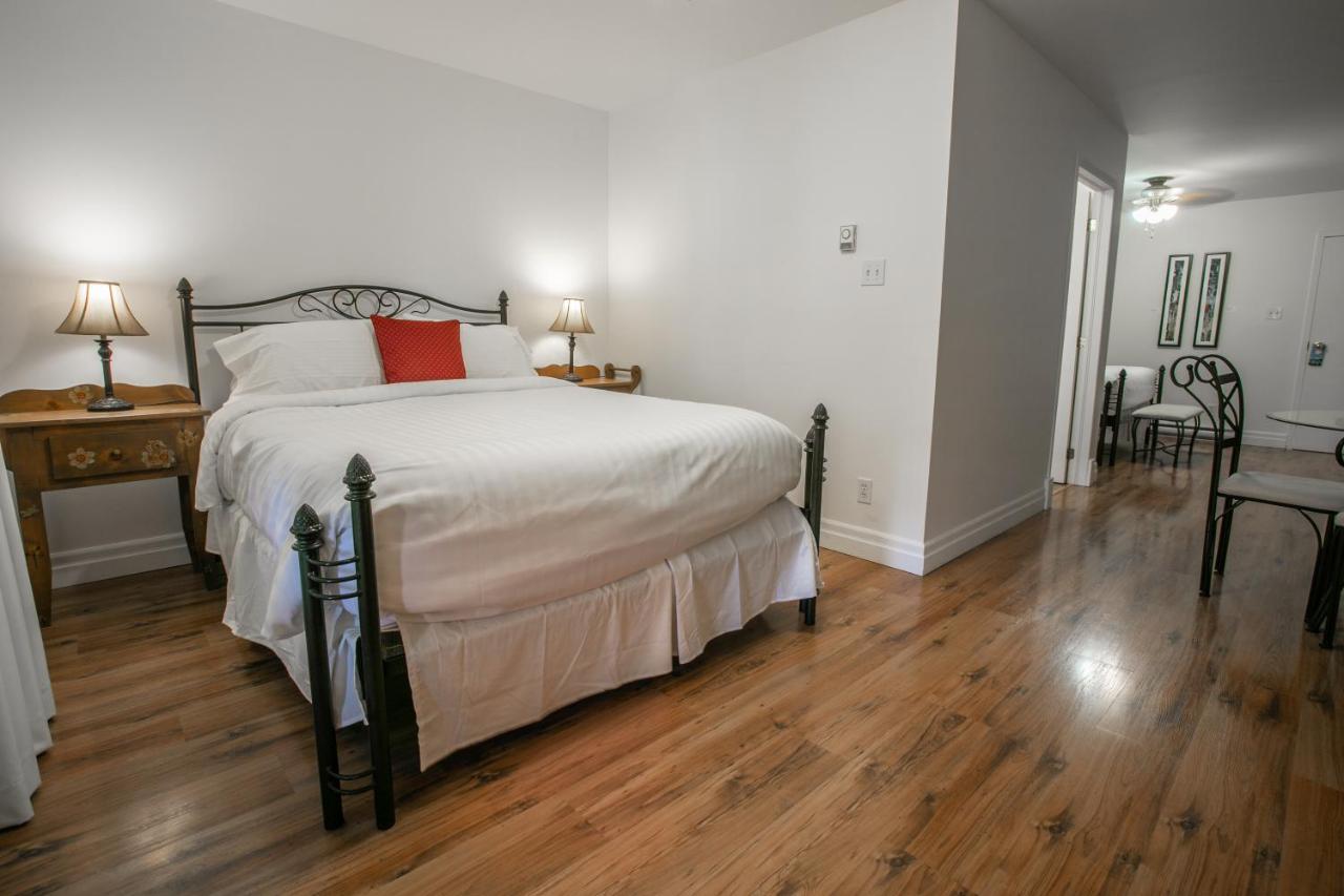 Auberge La Seigneurie des Monts est un hôtel gay friendly à Sainte-Anne-des-Monts en Gaspésie au Québec