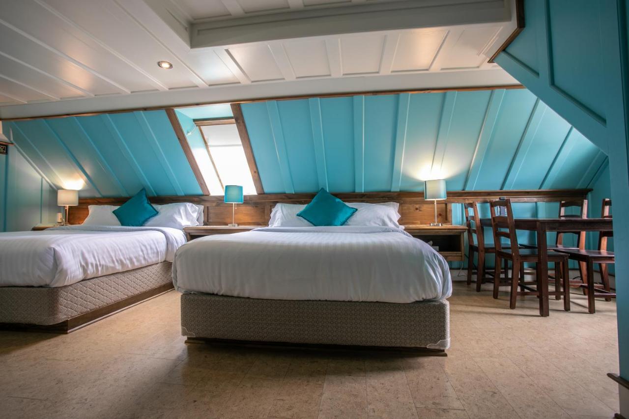 Auberge La Seigneurie des Monts est un hôtel gay friendly à Sainte-Anne-des-Monts en Gaspésie au Québec