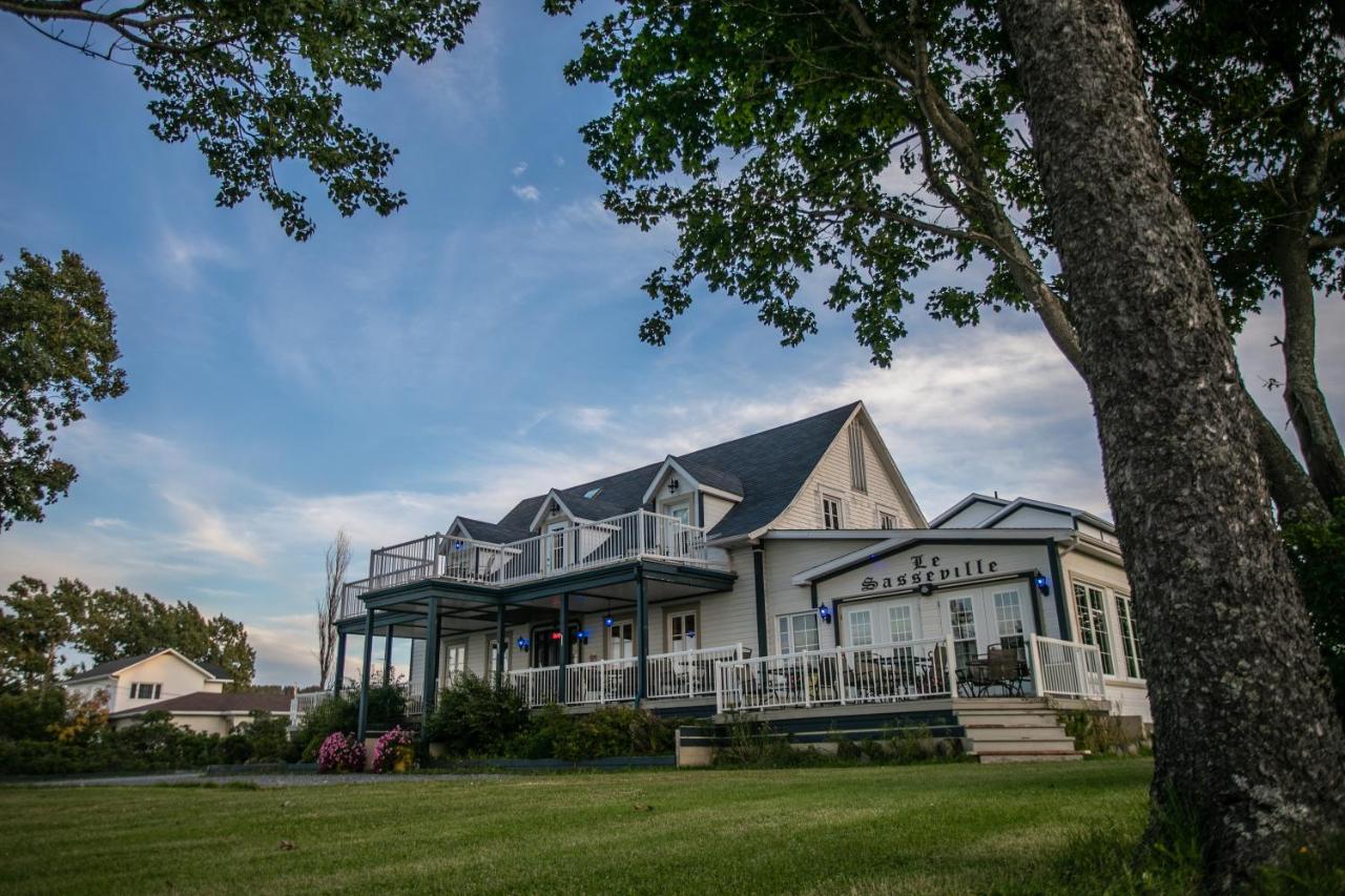 Auberge La Seigneurie des Monts est un hôtel gay friendly à Sainte-Anne-des-Monts en Gaspésie au Québec