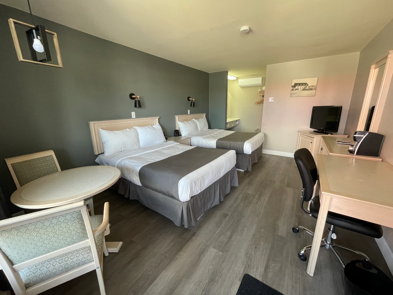 Auberge Le Caribou est un hôtel gay friendly à Gaspé en Gaspésie