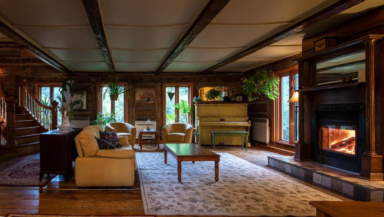 Auberge Restaurant La Mara est une maison d'hôtes gay friendly à Ham Sud en Estrie au Québec