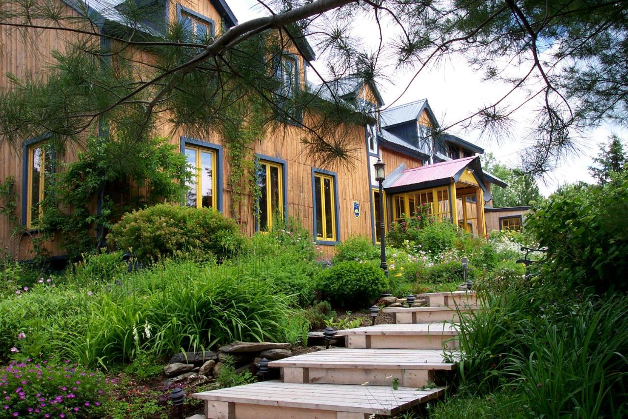 Auberge Restaurant La Mara est une maison d'hôtes gay friendly à Ham Sud en Estrie au Québec