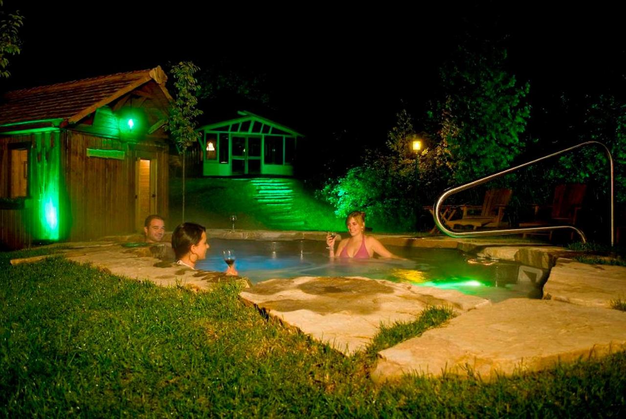 Auberge des Falaises est un hôtel gay friendly à La Malbaie dans Charlevoix au Québec