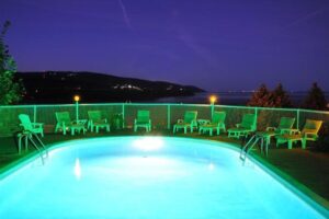 Auberge des Falaises est un hôtel gay friendly à La Malbaie dans Charlevoix au Québec