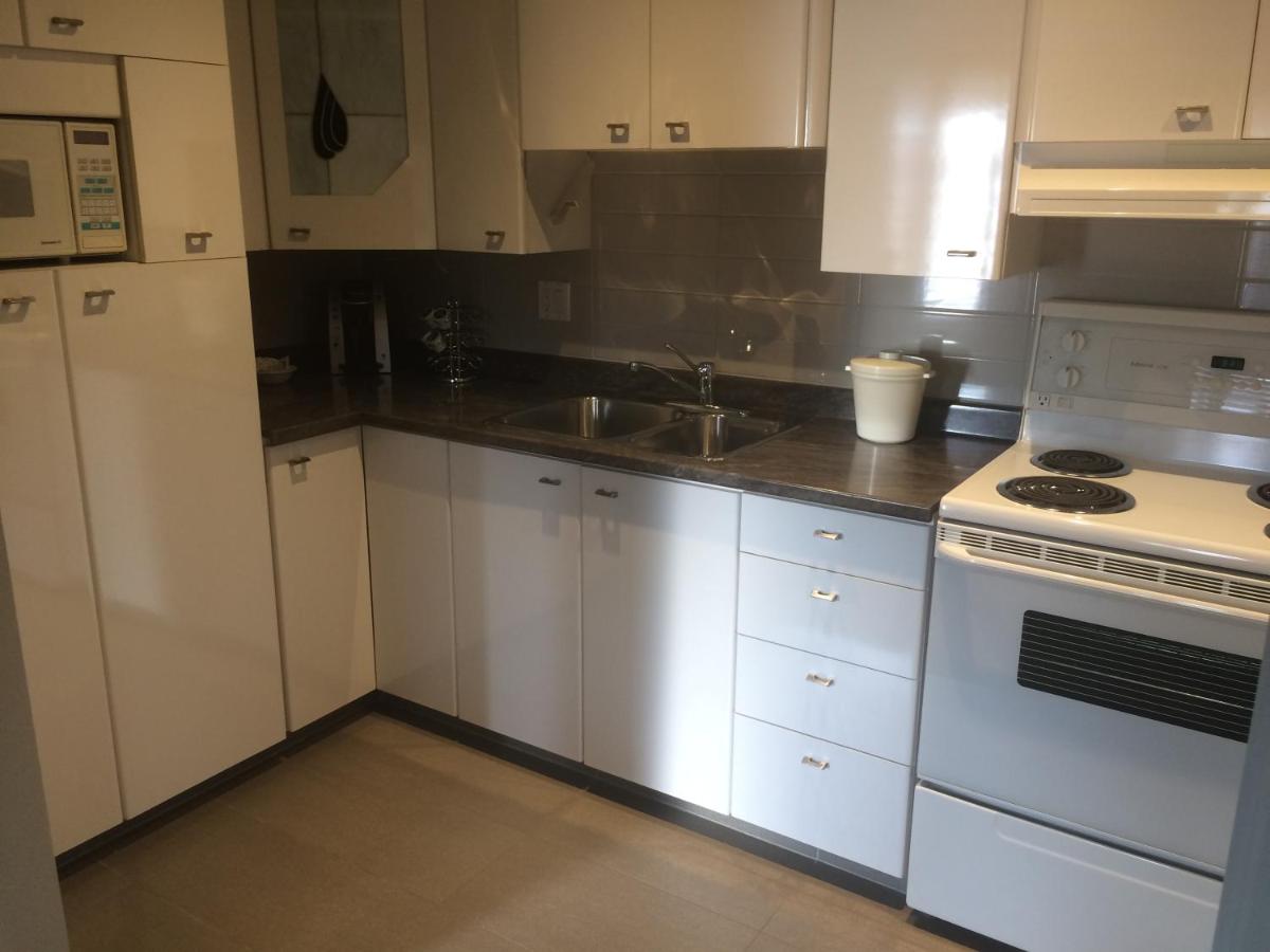 Auberge l'Ambassadeur est un hôtel gay friendly à Amqui dans le Bas-Saint-Laurent au Québec aux portes de la Gaspésie