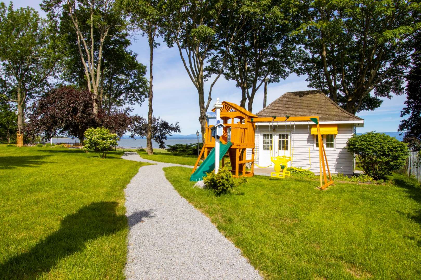 Chalets Entre Amis propose chalet gay friendly à Petite-Rivière-Saint-François dans Charlevoix au Québec