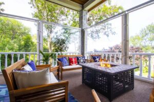 Chalets Entre Amis propose chalet gay friendly à Petite-Rivière-Saint-François dans Charlevoix au Québec