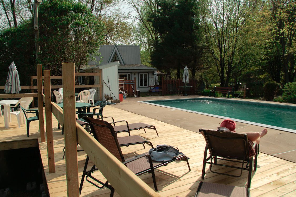 Domaine Émeraude est un camping gay pour hommes seulement à Saint-François-du-Lac au Centre du Québec