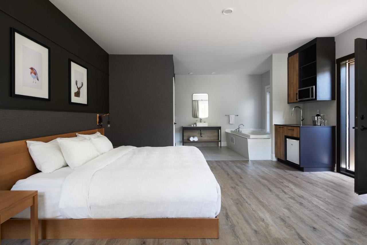 Espace Quatre Saisons est un hôtel gay friendly à Orford près de Magog en Estrie au Québec