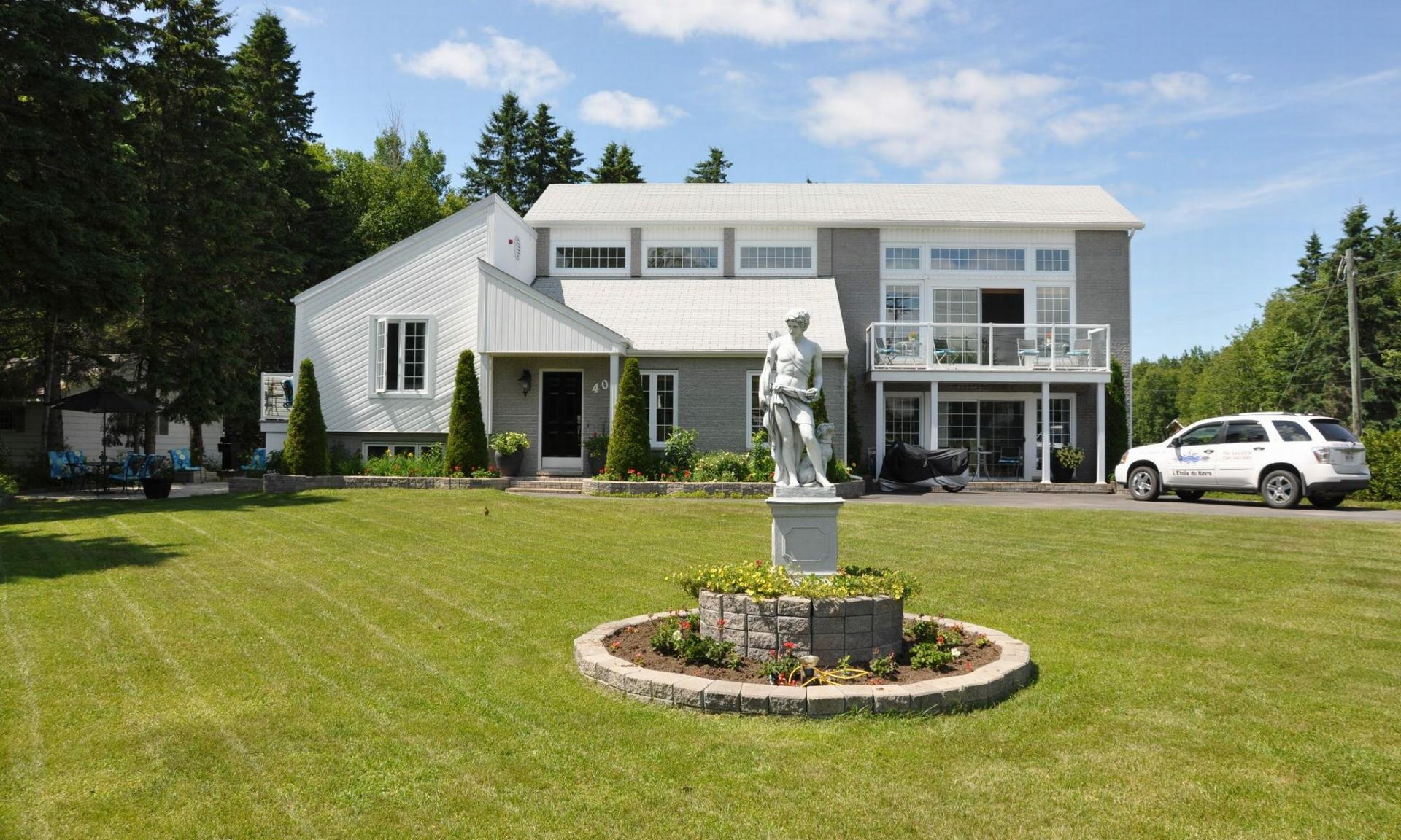 Gite L'Étoile du Havre est une maison d'hôtes gay friendly à Bathurst dans le Nouveau-Brunswick