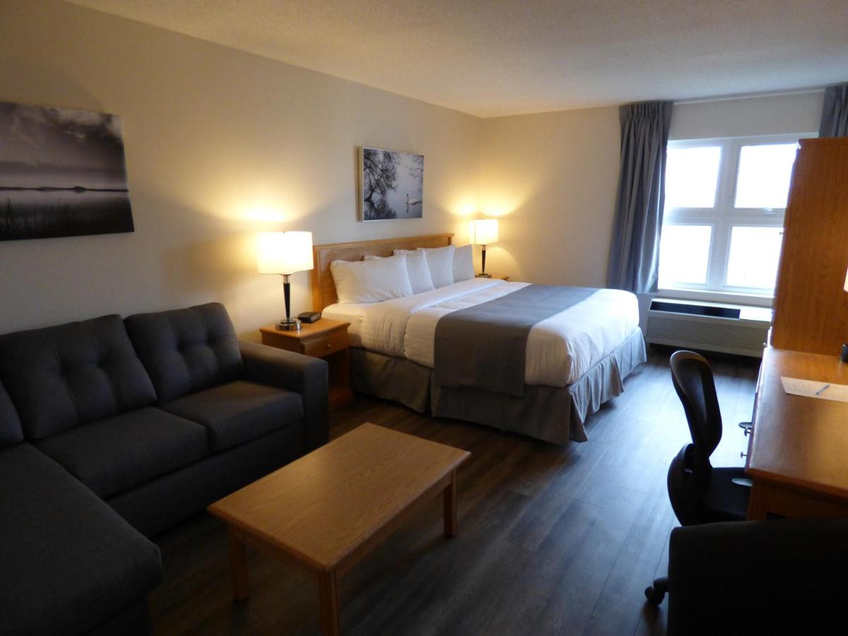 Hôtel Château Logue est un hôtel gay friendly à Maniwaki dans Outaouais au Québec