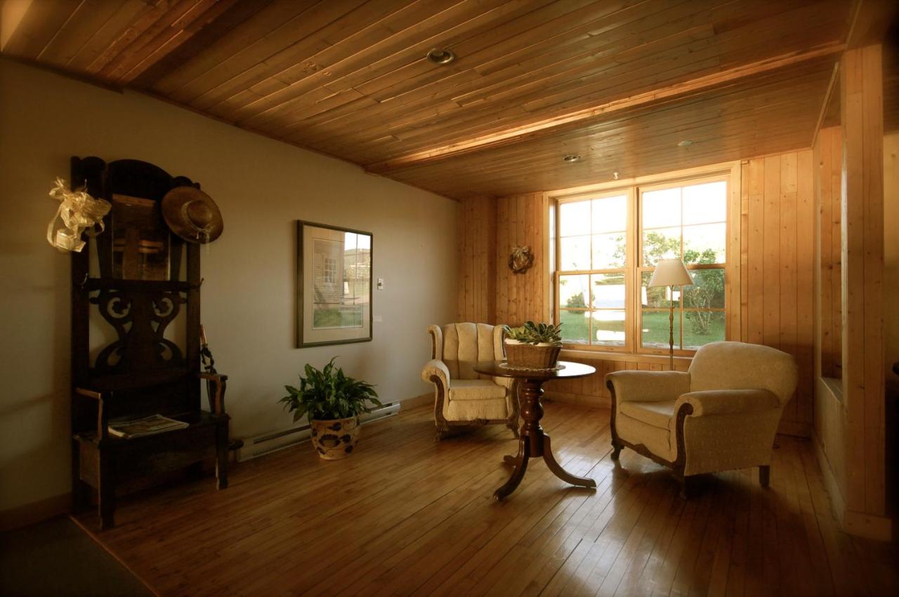 Hotel La Côte Surprise est un hôtel gay friendly à Percé en Gaspésie au Québec