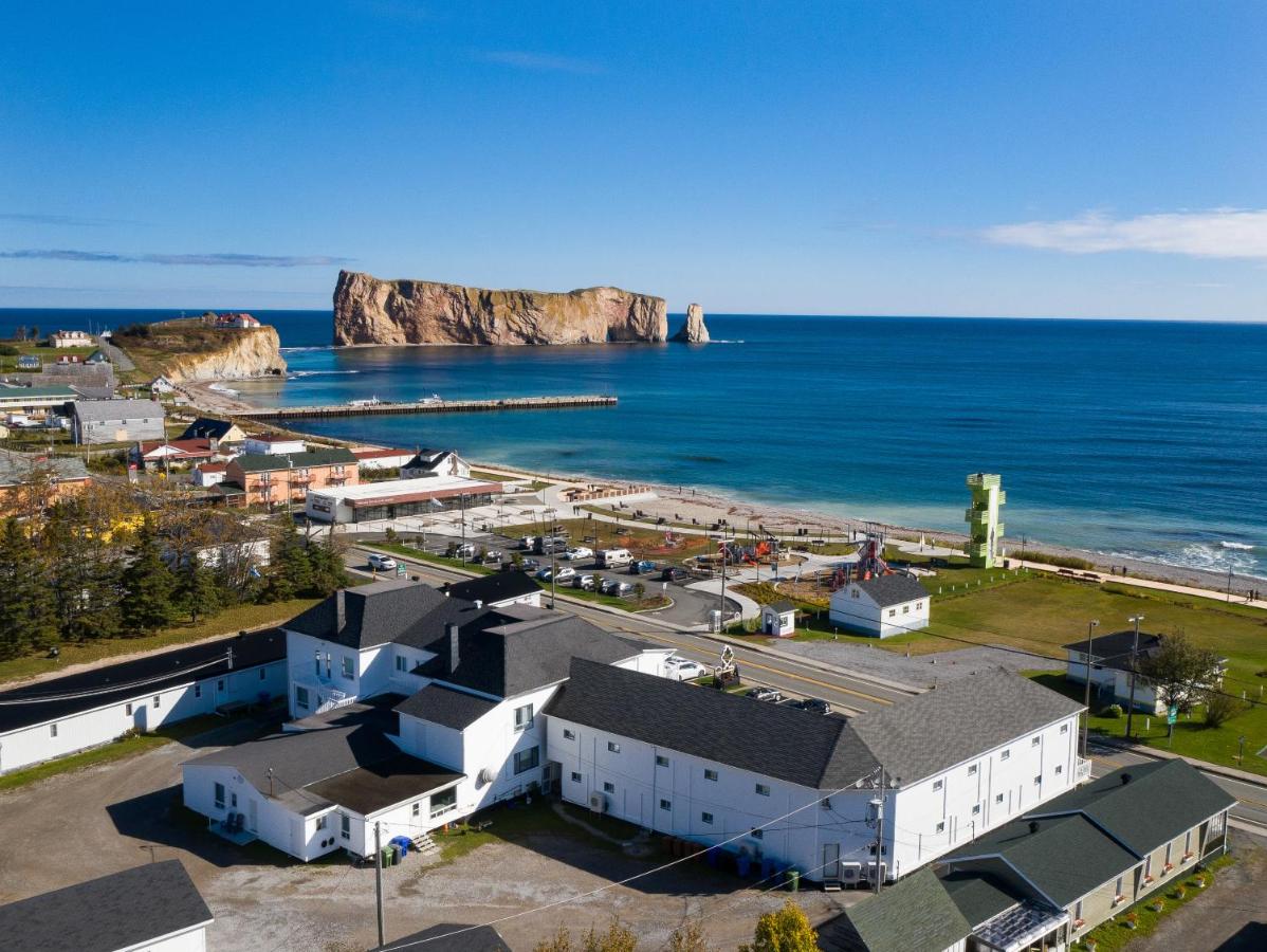 Hôtel Motel Manoir de Percé est un hébergement gay friendly à Percé en Gaspésie