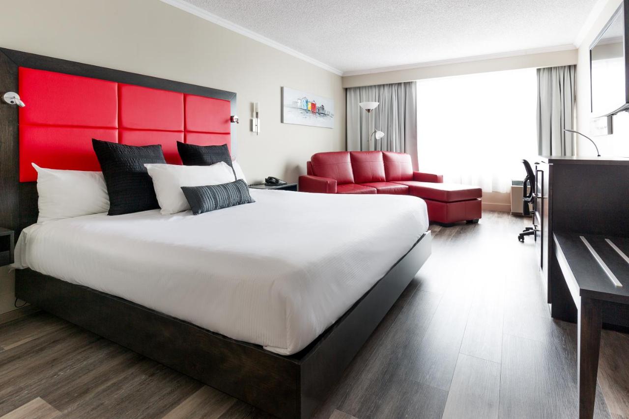 Hôtel Universel Alma est un hôtel gay friendly à Alma au Saguenay au Québec