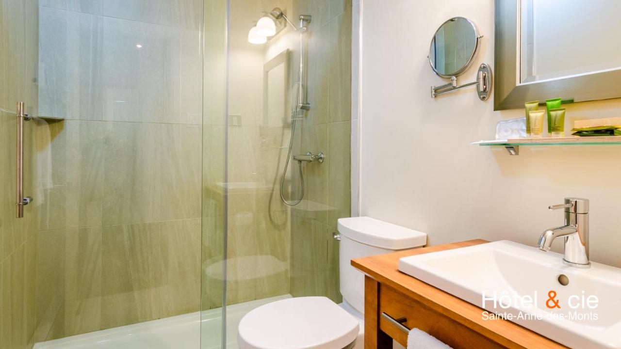 Hôtel & cie est un hôtel gay friendly à Sainte-Anne-des-Monts en Gaspésie au Québec