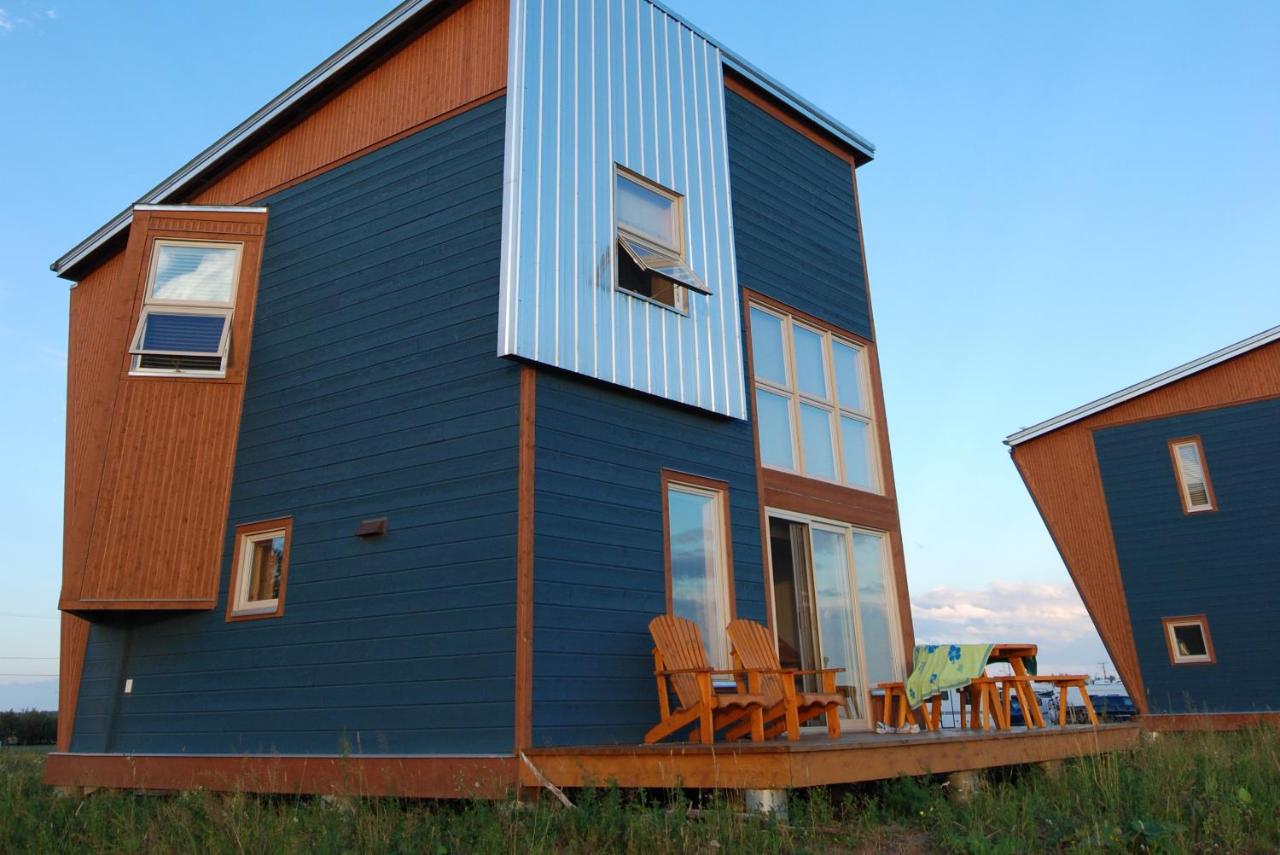 Les Chalets du Bioparc propose des chalets gay friendly à Bonaventure en Gaspésie au Québec en location