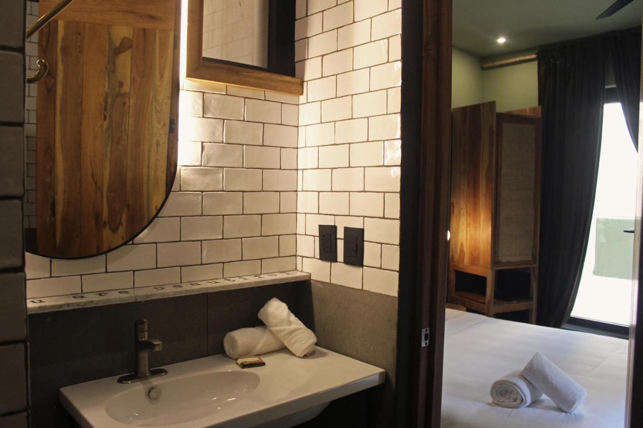 Loba Tulum est une maison d'hôtes gay men only à Tulum Mexique